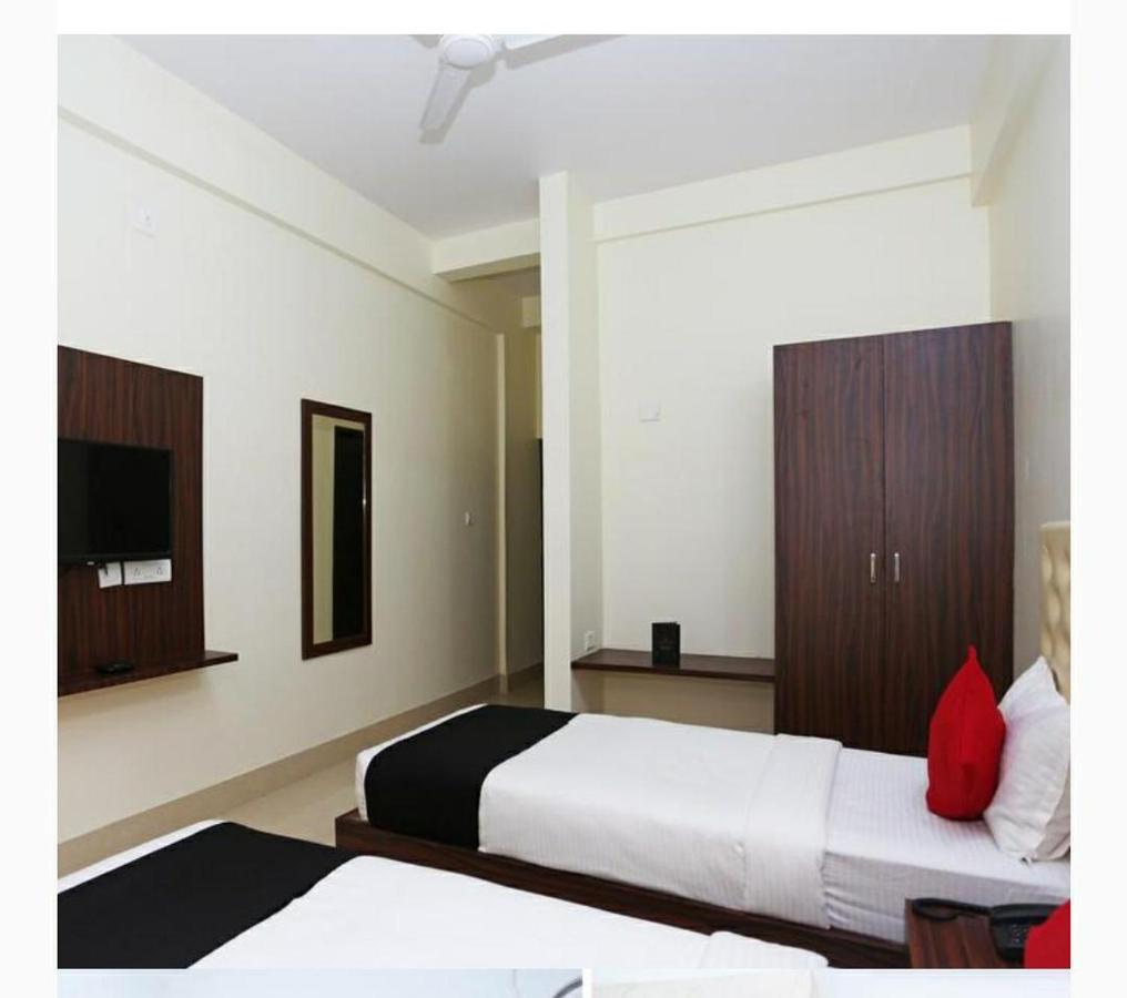 Triple Tree Hotel & Resorts Bhubaneswar Exterior foto